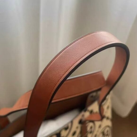 Tory Burch T Monogram Contrast Embossed Tote Bag - Picture 5 of 7